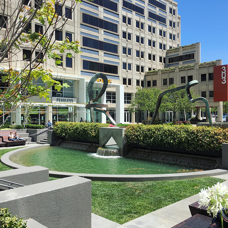 Marathon Plaza